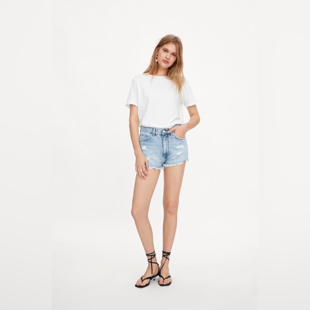 Zara ripped high rise jean shorts